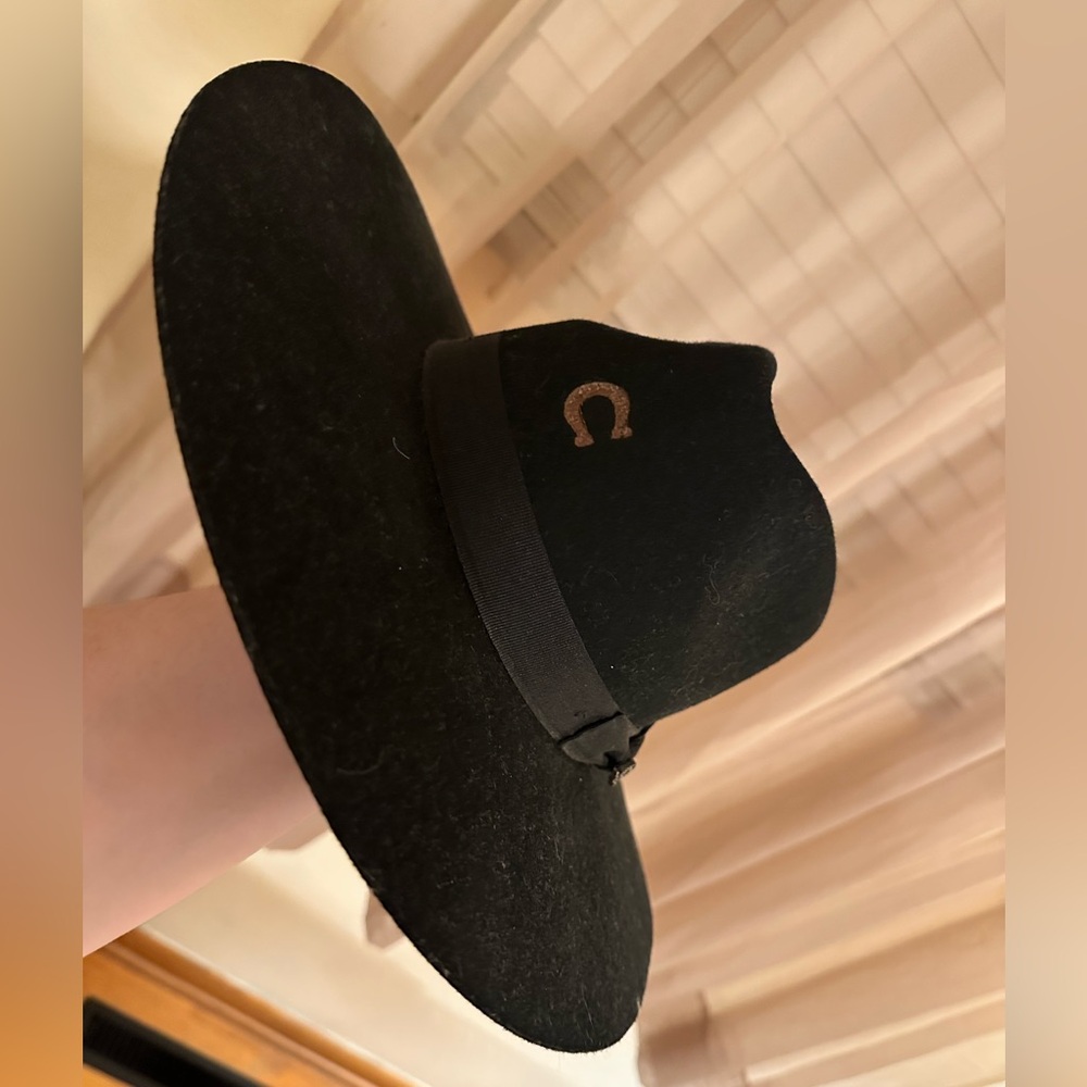 Charlie 1 Horse Women’s Hat